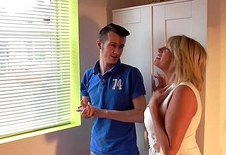 British housewife fucked away from will not hear of loose woman